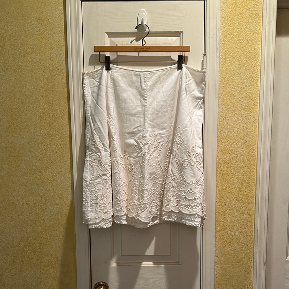 CAbi Elegant White Lace Women's Skirt